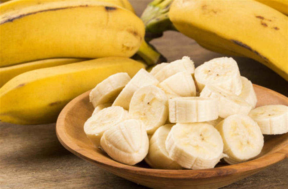 وصفة الموز والسكر لتقشير وتنعيم البشرة